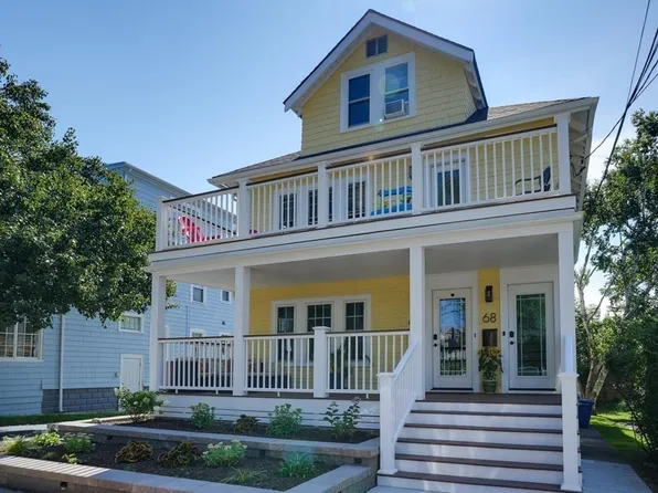 66 Chandler St #1, Arlington, MA 02474