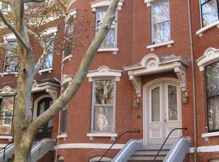 31 Mattoon St, Springfield, MA 01105