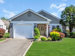 51 Elmswell Ave, Manchester, NJ 08759