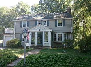 26 Craftsland Rd, Brookline, MA 02467