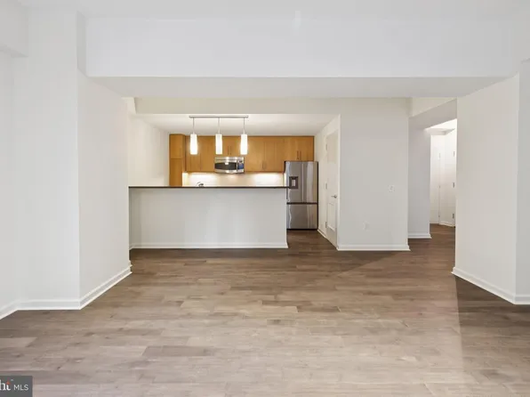 1425 Locust St Unit 3A, Philadelphia, PA 19102