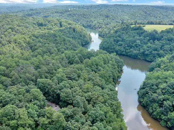 73 Pine Ridge Rd, Hardy, VA 24101