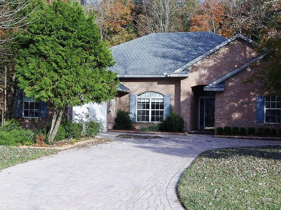 1st image of 713 Greystone Ln