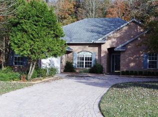 713 Greystone Ln, Orange Park, FL 32073