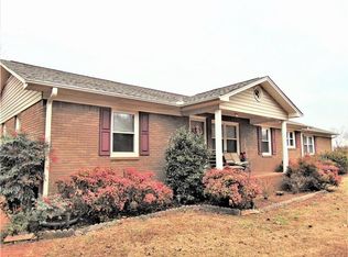 604 Smith Grove Rd, Easley, SC 29640