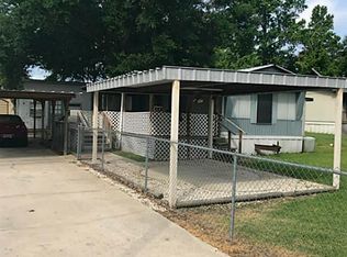 145 White Oak Frst, Onalaska, TX 77360