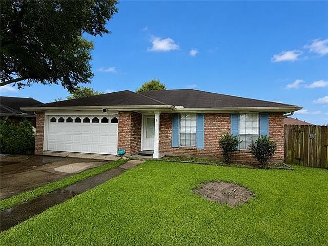 1st image of 4 Charlene Ct