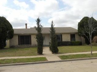 706 Northwind Ln, Garland, TX 75040