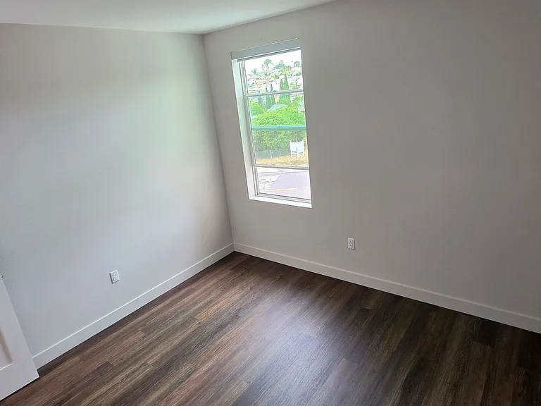NV Lofts — Photo 33