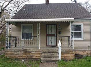 9233 Heyden St, Detroit, MI 48228