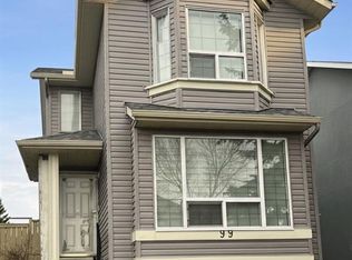 99 N Martinwood Rd NE, Calgary, AB T3J 3G7