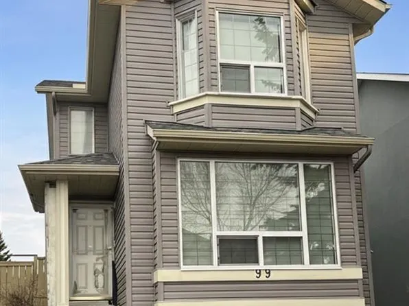 99 N Martinwood Rd NE, Calgary, AB T3J 3G7