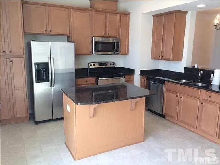 527 Berry Chase Way #527 — Photo 9