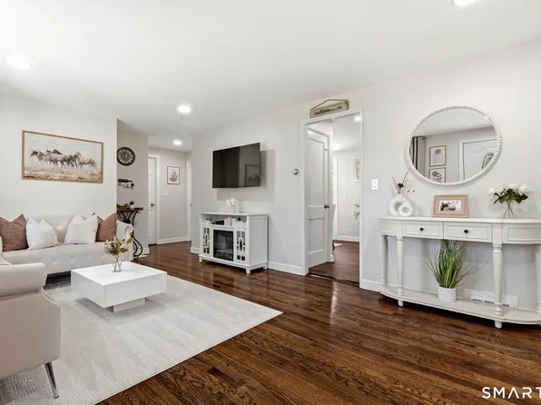 21 West Rocks Road, Norwalk, CT 06851