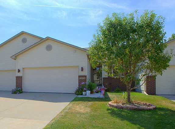 1st image of 3026 SE Turnberry Dr