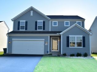 2382 Angelfire Dr, Grove City, OH 43123