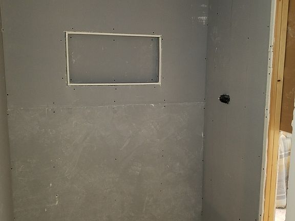 Guest shower