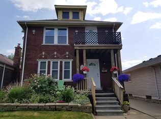 365 Highland Ave, Wyandotte, MI 48192