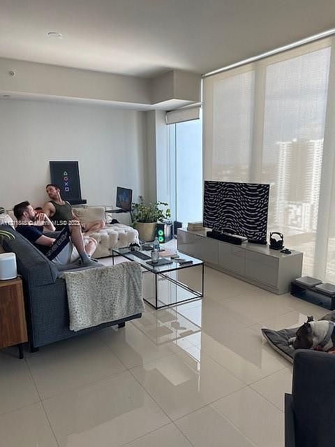 1st image of 1040 Biscayne Blvd APT 2605