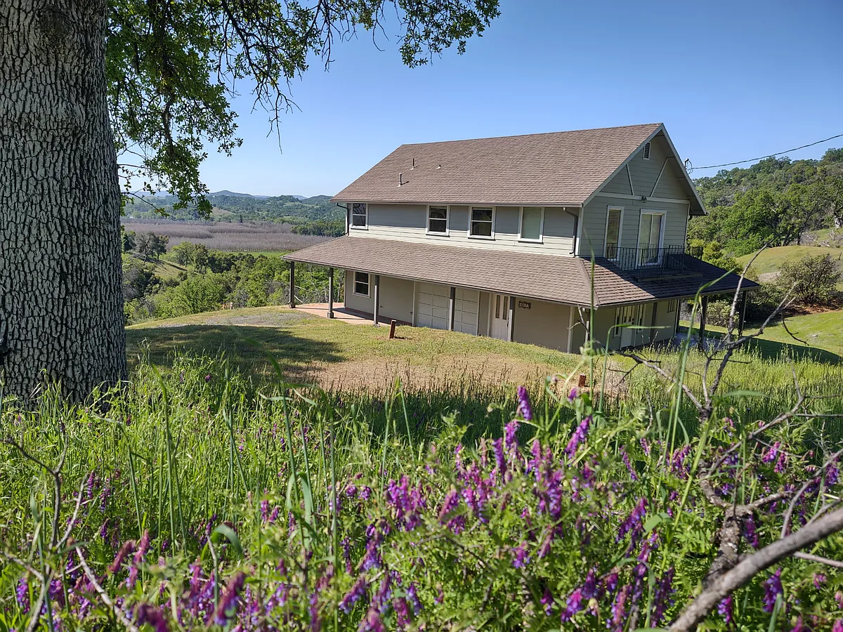 Building Photo - 10379 Dewell Road Ext