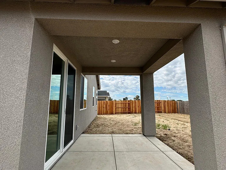 8136 Pasadena Dr — Photo 12