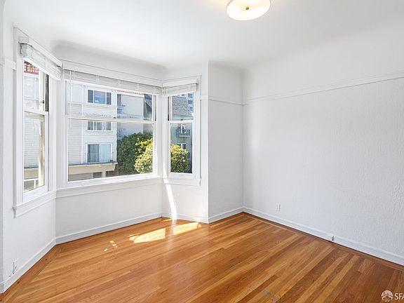5th image of 1840 Green St