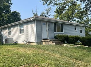 505 Arehart Ln, Platte City, MO 64079