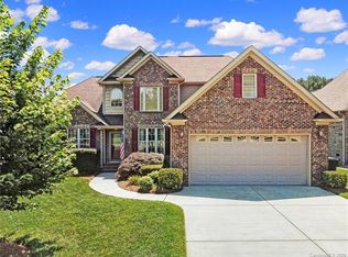 1692 Essex Hall Dr, Rock Hill, SC 29730