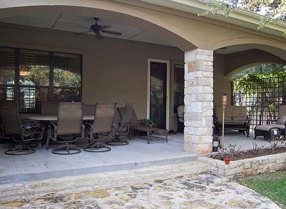 2nd image of 302 Nautilus Ave