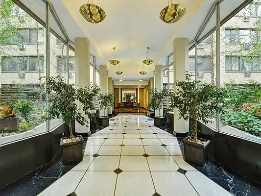 Sold by Sotheby's International Realty | media 11