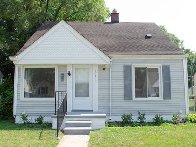 24435 Andover Dr, Dearborn Heights, MI, 48125