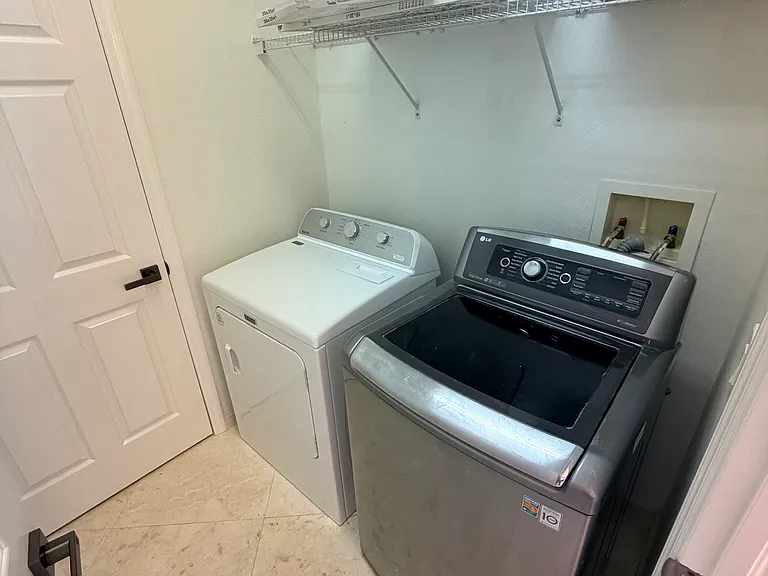 6608 Newport Palms Ct — Photo 24
