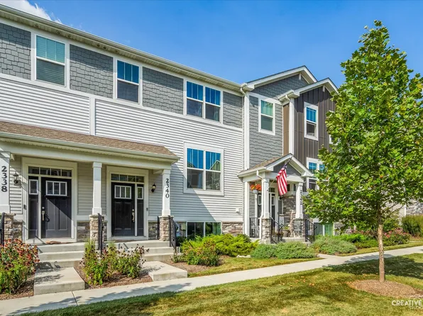 2340 Southwind Blvd, South Elgin, IL 60177