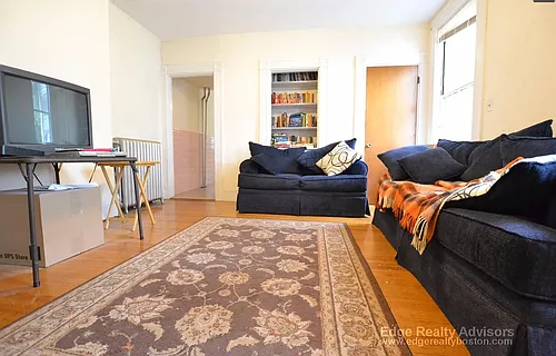 7 Sparhawk St Photo 1