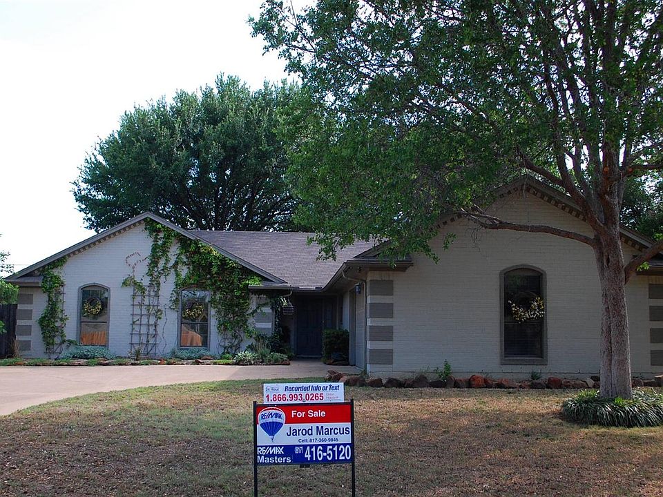 1st image of 4804 Rockhampton Dr