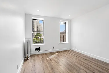 Rented by Safdie Realty Group