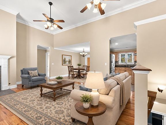 2nd image of 103 Fair Haven Ct