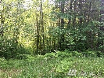 5th image of 531 NE Snowcap Dr