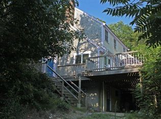 326 Santuit Newtown Rd, Marstons Mills, MA 02648