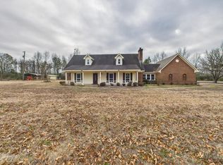 1553 Hildreth Rd, Columbus, MS 39702