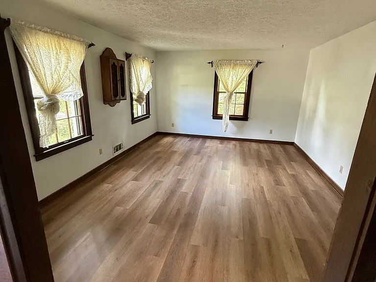 2788 Dellinger Dr — Photo 6