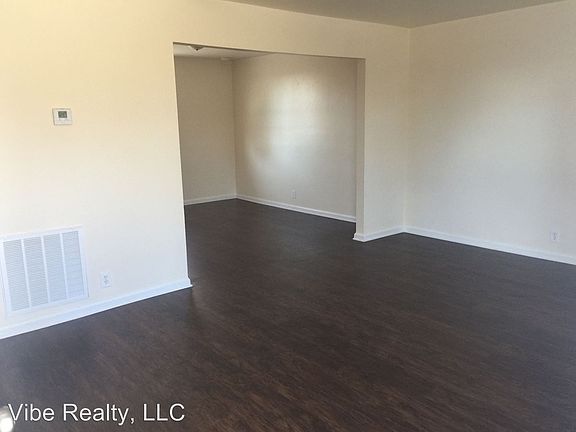 2nd image of 120 Arbor Loop APT 7