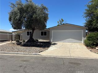 24788 Split Rail Rd, Wildomar, CA 92595