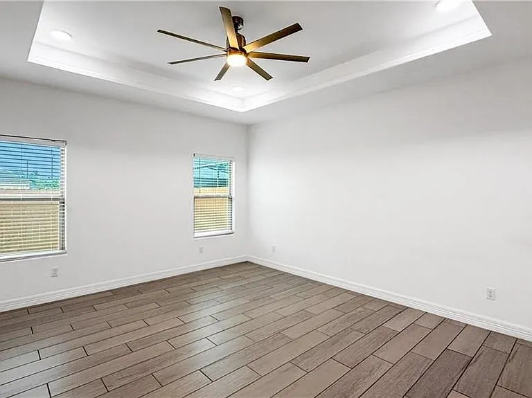 5106 Sebastian Dr — Photo 18