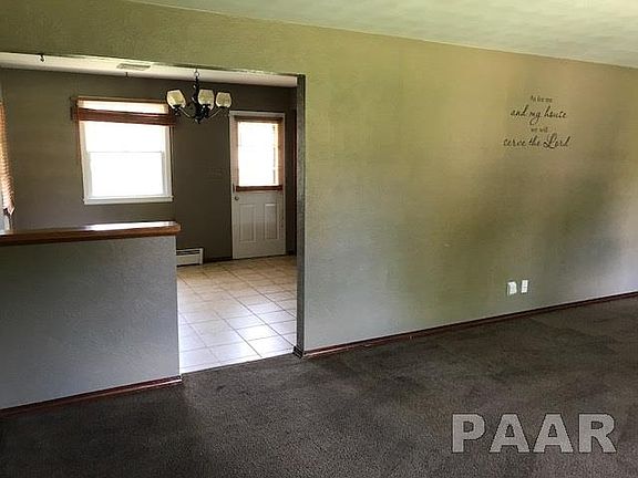 3rd image of 1728 W Christine Ave