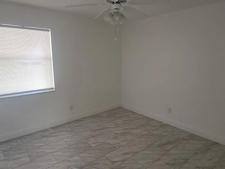 100 Sweetgum Woods Ct #8D — Photo 16