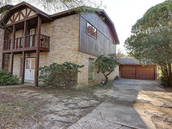 2nd image of 7723 Antoine Dr