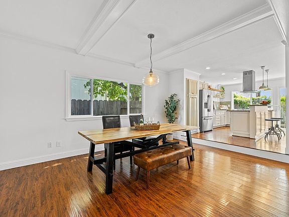 3rd image of 1600 San Marino Drive
