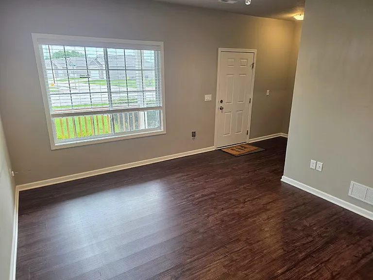 2316 Hazeltine Pl — Photo 11
