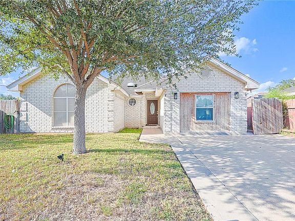 2nd image of 2811 La Mora Ln